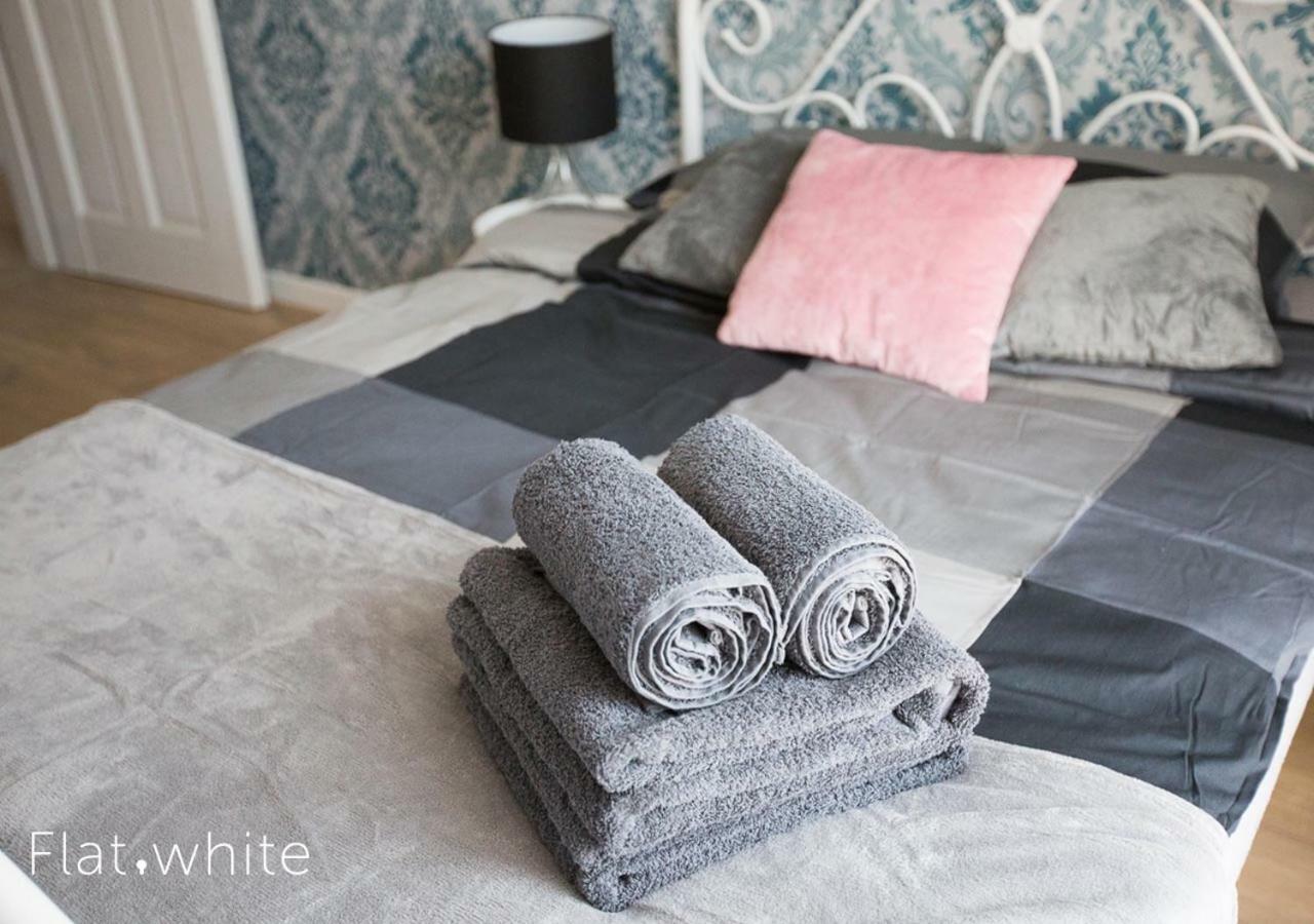 Apartamenty Flat White Zamkowa 4-6 Зелёна-Гура Экстерьер фото