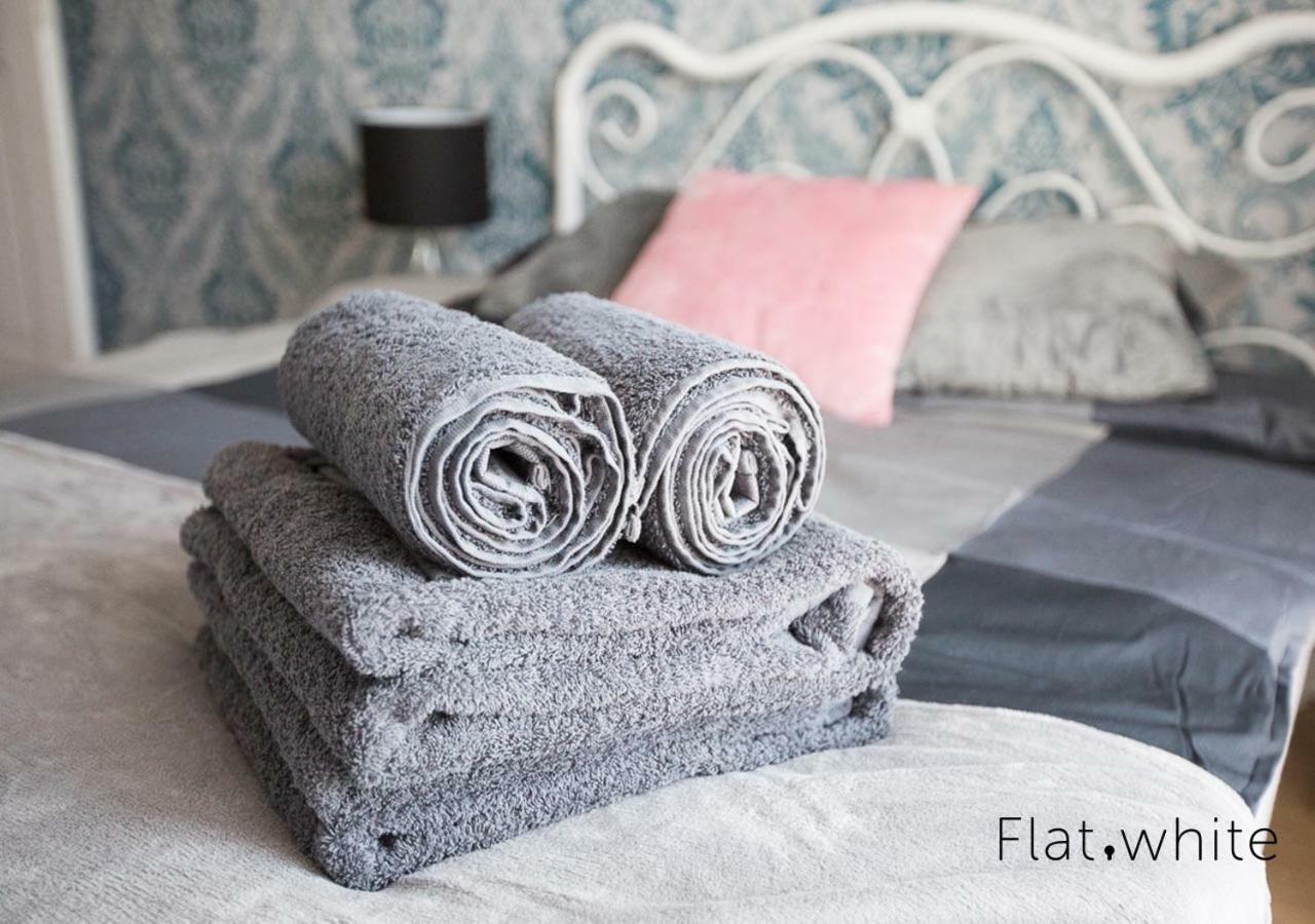 Apartamenty Flat White Zamkowa 4-6 Зелёна-Гура Экстерьер фото