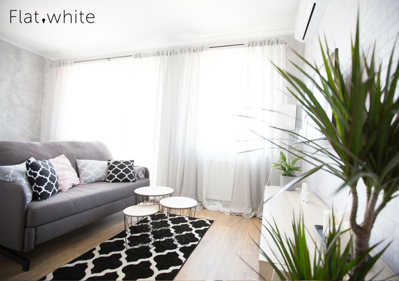 Apartamenty Flat White Zamkowa 4-6 Зелёна-Гура Экстерьер фото