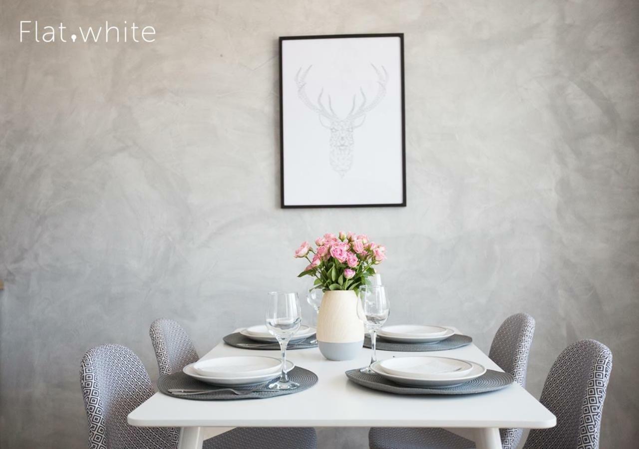 Apartamenty Flat White Zamkowa 4-6 Зелёна-Гура Экстерьер фото